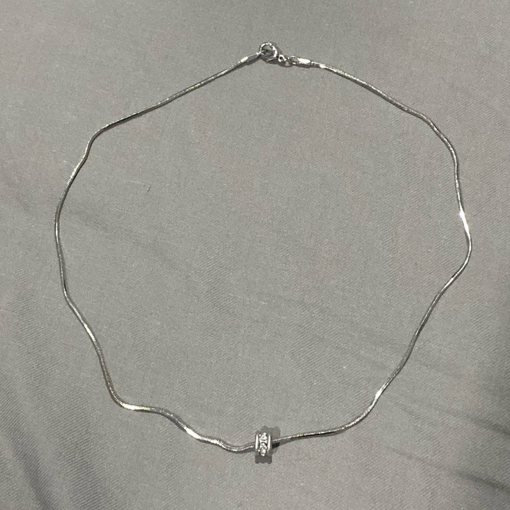 Beautiful necklace *used once*